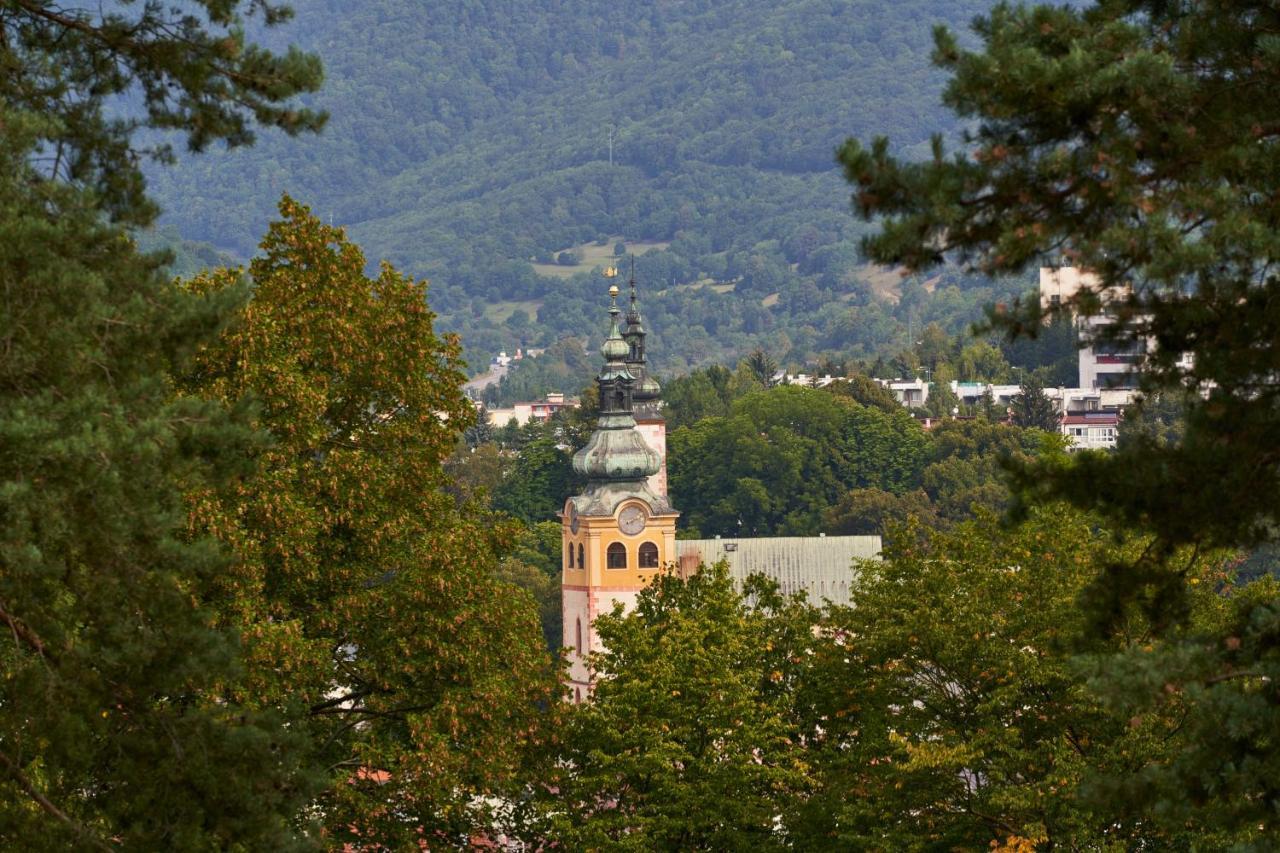 Apartman A&M Banská Bystrica Esterno foto