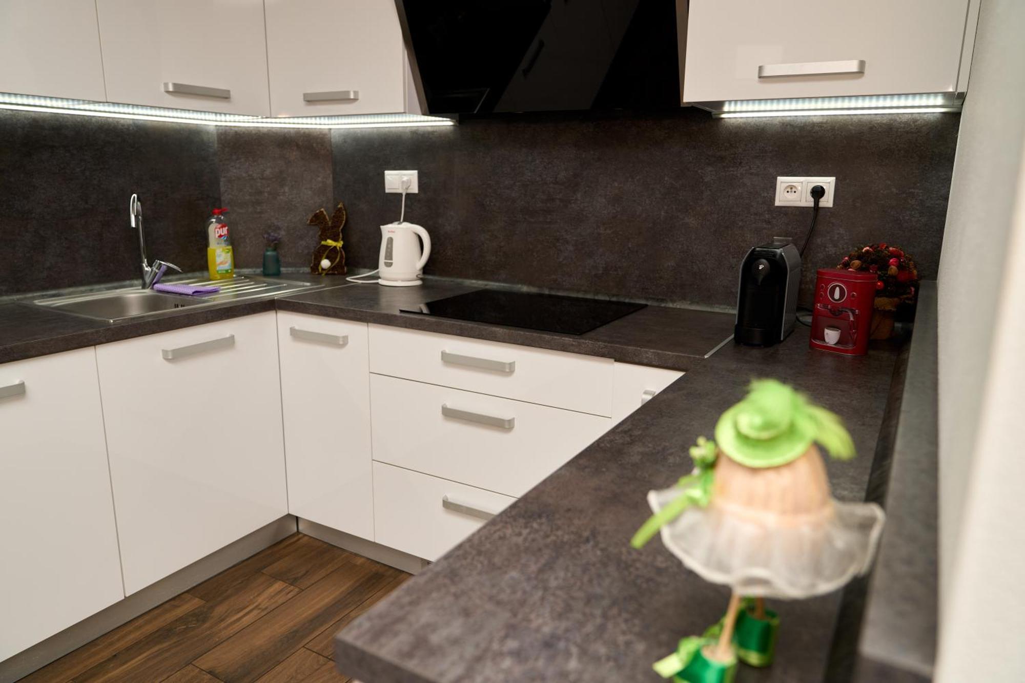 Apartman A&M Banská Bystrica Esterno foto
